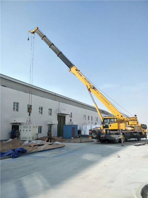 金湖县“超载就喊停”—— 吊车的 “重量保镖” 技术